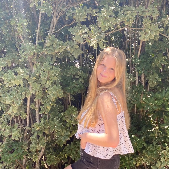 Meet your Posher, Josie - Picture 1 of 1